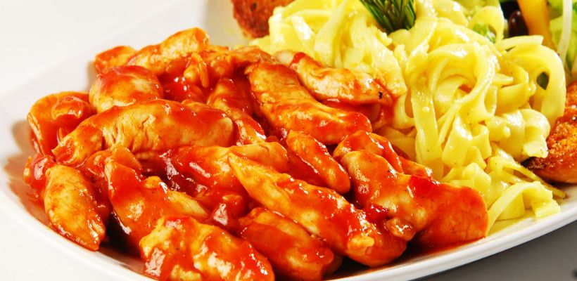 BARBEKÜ  SOSLU TAVUK 